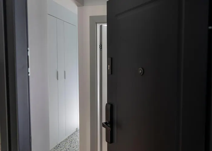 Black Door Apartamento *